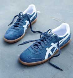 Onitsuka Tiger Tokuten Onitsuka Tiger Tokuten, Trainers 2024, Tennis Outfit Women Athletic Wear, Onitsuka Tiger Women Outfit, Staple Sneakers, Outfit Tennis, Tennis Outfit, Tennis Match