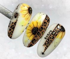 Leopard Nail Art, Nail Art Diy Easy, New Nail Art Design, Zebra Nails, Airbrush Nails, Fall Nail Art Designs