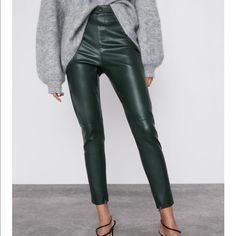 Bnwt. Green Faux Leather Pants. Super Cute But Were Too Small For Me Green Faux Leather Pants, Green Leather Pants, Zara Leggings, Vegan Leather Leggings, Zara Jumpsuit, Zara Leather, Green Leggings, Striped Leggings, High Rise Leggings