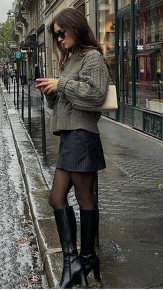 French Outfits, Stile Blair Waldorf, Adrette Outfits, Mode Tips, Fest Outfits, French Women Style, Skandinavian Fashion