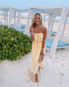 Beach Resort Outfits, Summer Outfits Classy, Cancun Vacation, Styles For Summer, Vacation Dresses Beach, Casual Chic Spring, Just A Small Town Girl, Classy Summer Outfits, Bahama Mama