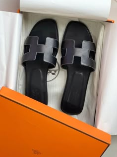 Comes with a box, dust bag and paper bag.👜   Hermes sandals, Hermes Oran sandals, Hermes Oran sandals outfit, Hermes Oran sandals Colors, Hermes Oran outfit street style, Hermes Oran sandals yellow, Hermes Oran sandals purple, hermes oran sandals brown. Luxury Black Sandals With Leather Lining, Luxury Sandals, Luxury Flats, Designer Sandals, Dream Shoes, Real Photos, Slippers, Things To Come, Tote Bag