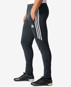 Pants Outfit Ideas, Fashion Empire, Soccer Pants, Soccer Outfit, Cheap Mens Fashion, Mens Adidas, Mens Fashion Urban, Training Pants, Men Style Tips