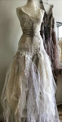 Just gorgeous! Antique Grunge, Looks Street Style, Looks Chic, Fancy Dresses, Costume Design, Dream Dress, A Dress, Pretty Dresses