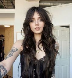 Soft Goth Hair, Wavy Goth Hair, Dark Hair On Pale Skin, Nonsalemwitch Claire, Long Black Hair Layers, Dark Hair Face Claim, Wispy Long Hair, Brunette Female Face Claims, Goth Brown Hair