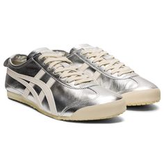 Nwt - Onitsuka Tiger Mexico 66 - Silver/White - Us W 7 / M 5.5. Brand New In Box; Never Been Worn. "The Mexico 66 Model Combines The Features Of The Original Limber-Up Training Shoe That Debuted In 1961 And The Design Of Limber Shoe Debuted In 1966, As One Of The First Models That Featured The Iconic Onitsuka Tiger Stripes. With Modern Design Elements, The Mexico 66 Model Still Retains The Feel Of The 1960s. The Model Remains An Onitsuka Tiger Icon From When It First Debuted. -Leather Upper -Ort Mexico 66 Onitsuka, Advertising Clothing, Tiger Mexico 66, Onitsuka Tiger Mexico 66, Mexico 66, Asics Shoes, Onitsuka Tiger, Tiger Stripes, Unisex Shoes