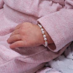 This keepsake bracelet is made with genuine soft white freshwater pearls and 14K Gold-plated beads! This is a high quality bracelet in sterling silver with 14K gold plating. Each bracelet has an extension chain, so as the child grows you just move to the next link for a perfect fit. This bracelet is available in three sizes and is great for infants, babies, toddlers, and kids. This bracelet comes in a beautiful gift box. Hand made in the USA! Make it extra special by adding engraving so it's spe Kids Bracelet, Baby Bling, Baby Pearls, Copper Pearl, Baby Bracelet, Kids Bracelets, Box Hand, Bow Shoes, Baby Diaper Bags