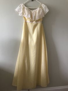 "Yellow and white gingham check long dress. Circa 1970's empire waist gown. Possibly a bridesmaid's gown from that era. Label reads: \"Priscilla of Boston\". Very good vintage condition. Small size possible size 6 Measurements are: Waist.... Bust Length.... Feel free to convo me with any further questions. Thank you for your interest." Empire Waist Babydoll Dress, Priscilla Of Boston, Empire Waist Gown, 70s Women, Old Fashion Dresses, 70’s Fashion, Fashion Pieces, Bridesmaid Gown, Gingham Check