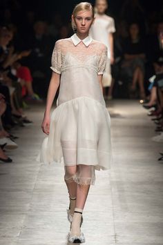 Rochas Spring 2015 Ready-to-Wear - Collection - Gallery - Look 1 - Style.com Runway Collection, Primavera Estate, Vanity Fair, Dress Details