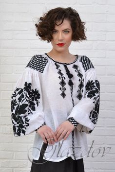 Ukrainian linen vyshyvanka by GLAZDOV  Ukrainian beauty folk fashion Ukrainian Vyshyvanka, White Linen Blouse, Ethno Style, Sewing Blouses, Women White Blouse, Folk Embroidery