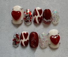 Greetings and welcome to my store. Hope you find a style you like. I only work with high-quality materials to create sturdy & long-lasting luxury press on nails that you can trust on. My nails will last for: 1- 2 days using adhesive tab (provided with the nail set) 2- 3 weeks using nail glue. You can reuse all of the nails multiple times if you take  💮 𝐒𝐢𝐳𝐞: Please follow the instruction size measurement. You can customize all the size you want ,please send your size or style all you want , Weding Nails, Painted Acrylic Nails, French Press On Nails, Nail French, Christmas Nails Diy, Nails Heart, Nails 3d, Holiday Nail Designs, Simple Gel Nails