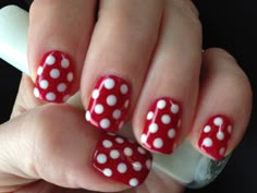 Red And White Disney Nails, Pocodot Nails, Red Nails With Polka Dots, Red And White Polka Dot Nails, Twee Nails, Nails For Disneyland, White Polka Dot Nails