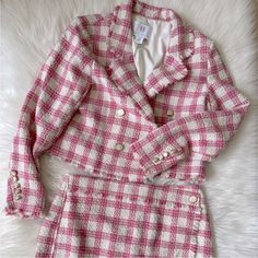 Worn Once In New Condition Pink Tweed Set, Tweed Set, Pink Tweed, Elegant Look, House Of Harlow 1960, House Of Harlow, Tweed Jacket, Pink White, Looks Great