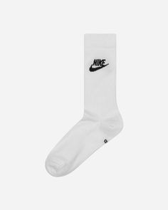 Nike Sportswear Everyday Essential Crew Socks White / Black.As well as enhancing your sneakers rotation, Nike's Everyday Crew Socks are made of stretch fabric for ideal everyday comfort..97% Polyester, 3% Spandex.Dri-FIT Fabric.Elastic Ribbed Cuffs.Arch Band Support.Knitted Branding.Reinforced Heel and Toe.Style Code: DX5025-100 Nike Bags, Men's Bags, Nike Sportswear, Crew Socks, Dri Fit, Everyday Essentials Products, Stretch Fabric, White Black, Jam