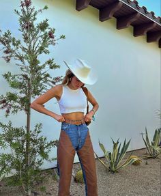 Country Music Festival Outfits, Chaps Pants, Western Glam, Cute Country, Leather Pants Outfit, Music Festival Outfits, Music Festival Outfit, Jean Pants