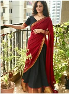 South Indian Fashion, Wedding Kerala, भारतीय दुल्हन संबंधी, Onam Outfits, Kerala Saree Blouse Designs, Red Lehenga Choli, Saree Traditional, Silk Lehenga Choli