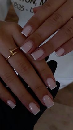 Natural Nails Manicure Classy, Nails For A Black Dress Classy, French Tips Nails With Design, Uni Nails, Square Nail Ideas, Nail Options, Style Nails, Pinterest Style, Simple Gel Nails