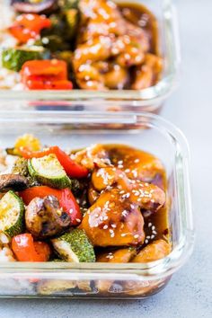 two plastic containers filled with different types of food