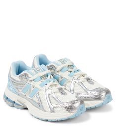 New Balance Kids, Track Shoes, Cute Nike Shoes, Cute Sneakers, Mesh Sneakers, Hype Shoes