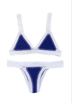 Pretty Bathing Suits, Blue Bathing Suits, Summer Outfits Blue, Triangl Bikinis, Boat Day Outfit, Summer Mediterranean, Salad Aesthetic