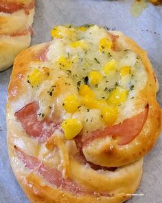 some bread with ham and cheese on it