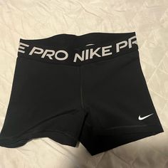 New But Tag Accidently Came Off Nike Drip, Nike Sweat Shorts, Nike Clothing, Space Camp, Alt Clothes, Wishlist 2024, Nike Pro Women, Nike Athletic Shorts, Plus Size Workout