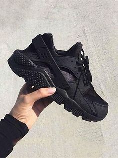 DETAILS Breathable Lace-up Casual style Round toe All Black Nike Shoes, All Black Nikes, Black Huarache, Baby Nike, Black Nike Shoes, Nike Tennis Shoes, Hype Shoes, Nike Air Huarache, Air Huarache