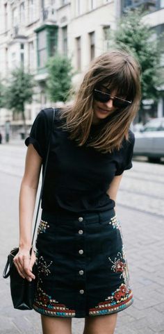 Bloggers To Follow, Belgian Fashion, Summer Street, Looks Black, Casual Jumpsuit, Embroidered Denim, Maxi Skirts