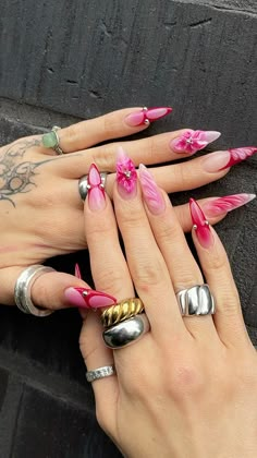 Chrome Summer Nails, Summer Chrome Nails, Nail Art Rose, Chrome Manicure, Blue Chrome Nails, White Chrome Nails, Nagellack Trends, Blue Chrome, Chrome Nails Designs