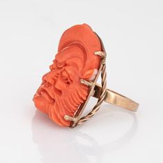 Finely detailed carved coral ring (circa 1950s to 1960s) crafted in 14 karat yellow gold.   Carved coral measures 24.5mm x 20mm. The coral is in very good condition and free of cracks or crisps.   The coral is carved with the face of one of the Chinese Immortals, a popular figure in Chinese mythology. The eight immortals are considered to be signs of prosperity and longevity. The medium rise ring (10mm - 0.39 inches) sits comfortably on the finger. A unique vintage ring ideal for wear day or nig Chinese Immortal, Alligator Ring, Unique Rings Vintage, Chinese Mythology, Platinum Wedding Band, Coral Ring, Red Band, Love Ring, Gold Style