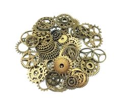 These vintage style gears are great for jewelry making, scrapbooking, and more! They feature assorted styles and sizes. You will receive 70 pieces. -Assorted sizes and styles: up to 40mm -Antiqued bronze alloy Material: antiqued metal alloy Collage Supplies, Steampunk Halloween, Steampunk Crafts, Steampunk Ideas, Steampunk Goth, Steampunk Gears, Steampunk Diy, Steampunk Accessories, Steampunk Costume