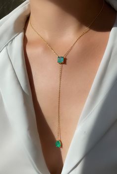 Colombian Emerald Necklace, Paraiba Stone Lariat Necklace, Gold Plated Y Necklace, Silver Long Layering Pendant, Minimalist Chain Necklace, Gift for her ⭐FEATURES⭐ Luna Argento layering y necklace is made of 925 sterling silver material. This lariant necklace is  21.65 inc (55 cm) long. This paraiba or colombian emerald necklace is gold plated and has special anti-tarnish reinforcement. It does not contain chemicals that may affect human health. ✨FEEL THE SHINING✨ Luna Argento silver y pendant is produced by our special design team, paying attention to the smallest detail of each model. This dangle necklace is a perfect gift for a gift with its unique design and shine. You can show your value to your family or loved ones by gifting this layered pendant on many special occasions such as Mot Lariat Necklace Gold, Minimalist Chain, Pendant Minimalist, Minimal Necklace, Y Necklace, Dangle Necklaces, Rings Fashion, Stylish Necklace, Emerald Pendant