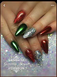 Glitter Chrome Nails, Christmas Nails Chrome, Chrome Christmas Nails, Chrome Christmas, Nail Art Noel, Nails Chrome, Colorful Nail