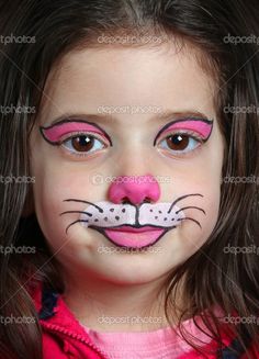 Bella ragazza con la pittura facciale di un gatto Bunny Face Paint, Kitty Face Paint, Paint Face, Watercolor Face, Face Painting Easy, Painting Cat