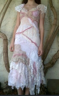 Boho Dress Outfit, Shabby Chic Dress, Vintage Motifs, 1920s Fashion Dresses, Handmade Wedding Dresses, Victorian Costume, Crochet Vintage, Motif Vintage, Vintage Inspired Dresses