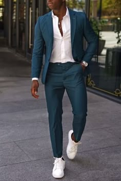 Mens Prom, Teal Suit, Suits And Sneakers, Stylish Mens Suits, Blazer Outfits Men, Mens Business Casual Outfits, Prom Outfit