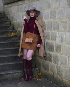 Blogger in 70s look featuring Ismene leather knee high boots from Ted&Muffy Lorna Burford, Seventies Outfits, Pretty Cowgirl, Burgundy Knee High Boots, 70s Inspired Outfits, 70s Look, Roll Neck Top