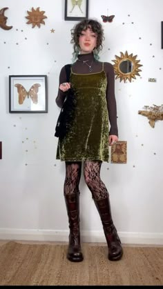 Whimsical Office Outfit, Forest Witch Aesthetic Outfit, Whimsigoth Outfits Summer, Green Witch Aesthetic Outfit, Casual Whimsigoth Outfits, Types Of Aesthetics Styles List, Whimsigoth Aesthetic Fashion, Summer Whimsigoth Outfits, Weird Core Outfits