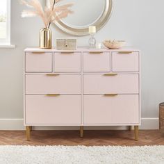 Gloria chest of drawers - 4 over 4 - pale pink & brass effect - laura James Cute Wardrobe Furniture, White Gold Pink Bedroom, Tall Dresser Decor Bedroom, Pink Chest Of Drawers, Beautiful Bedroom Set, Pink Bedroom Furniture, Large Chest Of Drawers, Laura James, Home Decor Pink