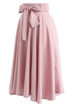 Flare Hem Bowknot Waist Midi Skirt in Pink - Retro, Indie and Unique Fashion Skirt Sweater Outfit Fall, Skirts Drawing, Outfits Aesthetic Skirt, Aesthetic Skirt Outfit, Skirt Sweater Outfit, Skirt Outfits For Winter, Skirt Fall Outfits, Fall Outfits Skirt, Skirts Aesthetic