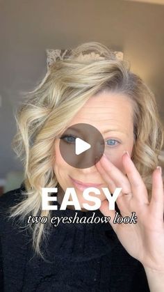 Amy Shrum on Instagram: "Easy Eyeshadow Tutorial ✨ Using just two shades! Comment “TWO” for eyeshadow and brush info!!   #easyeyeshadow #easymakeup #makeuptutorials #hoodedeyes #hoodedeyesmakeup #simplemakeup #over40makeup #over30makeup #over50makeup" Shimmer Eyeshadow Tutorial, Easy Eyeshadow Tutorial, Simple Eyeshadow Tutorial, Shimmer Eyeshadow, Hooded Eyes, Eyeshadow Tutorial