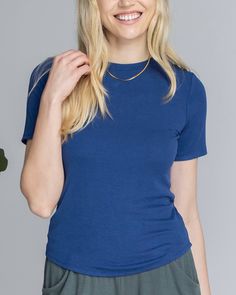 Essential tee Grace And Lace, Ribbed Shorts, Black Travel, Fitted Tee, Daily Style, By Grace, Basic Tee, Classic Blue, Ribbed Fabric