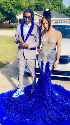 Royal Blue Prom Ideas, Prom Outfits Couples, Couples Prom Outfits, 2k24 Prom, Prom Couples Outfits, Blue Prom Suit, Couples Prom, Prom Blue