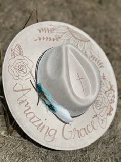 Custom Hand Burned Wide Brimmed Cowgirl Hat Amazing Grace - Etsy Diy Cowgirl Hat, Diy Hats, Western Burned Hat, White Burned Hat, Burned Hat Design, Burned Rancher Hats, Hat Burning, Hat Decorating Ideas, Hand Painted Brimmed Country Hats