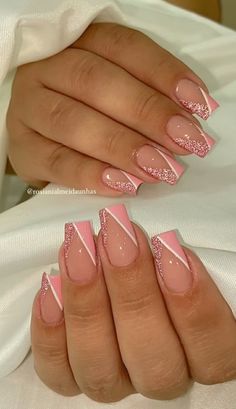 Nails For 16 Birthday, Formal Nail Designs Classy, Acrylic Nail Designs Pink, Acyrilics Nails Ideas, Short Pink Nails Designs, Cute Wedding Nails, Fancy Pink Nails, Holiday Nails Summer Acrylic, Nail Acrylic Ideas