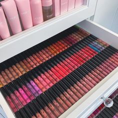 Rangement Makeup, Jenner Makeup, Desain Pantry