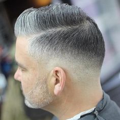 Balding Mens Hairstyles, Low Skin Fade, Grey Hair Men, Tapered Haircut, Mens Fade, Bald Hair, Bald Men