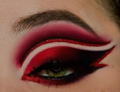 Red Valentines Makeup Looks, Red White And Black Makeup, Devil Glam Makeup, Alastor Makeup, Black And Red Smokey Eye, Red And Black Smokey Eye, Red Glam Makeup, Eras Makeup, Crow Party