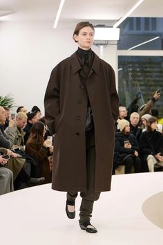 FALL-WINTER 2024 – LEMAIRE 2024 Menswear, Paris Fashion Week Runway, Christophe Lemaire, Pant Shirt, Fall 2024, Outerwear Jackets, Fashion Show