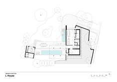 the floor plan for a house with an indoor swimming pool and hot tub in it